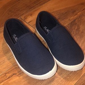 Slip on sneakers